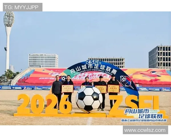 足球李易：从草根到明星的励志之路与背后故事揭秘